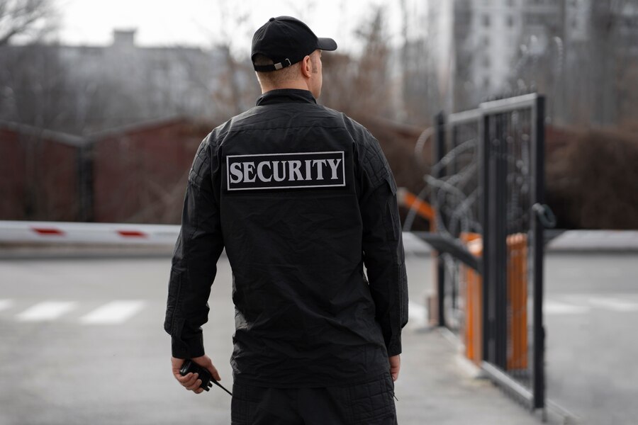 hire security guards in canada